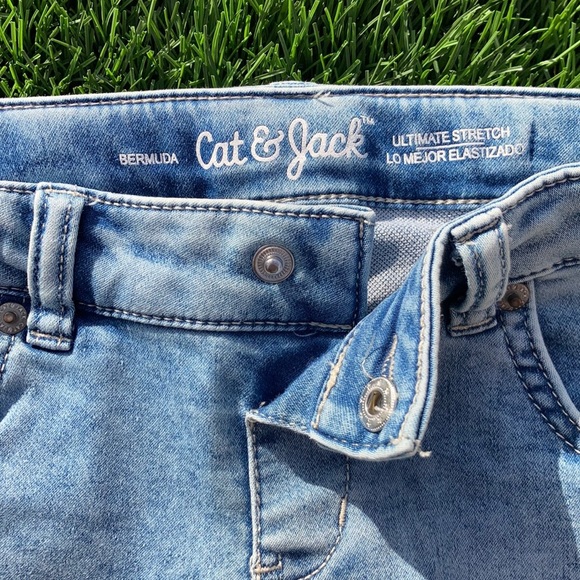 Cat & Jack Jean shorts // Girls Size M 7-8 - Picture 3 of 6